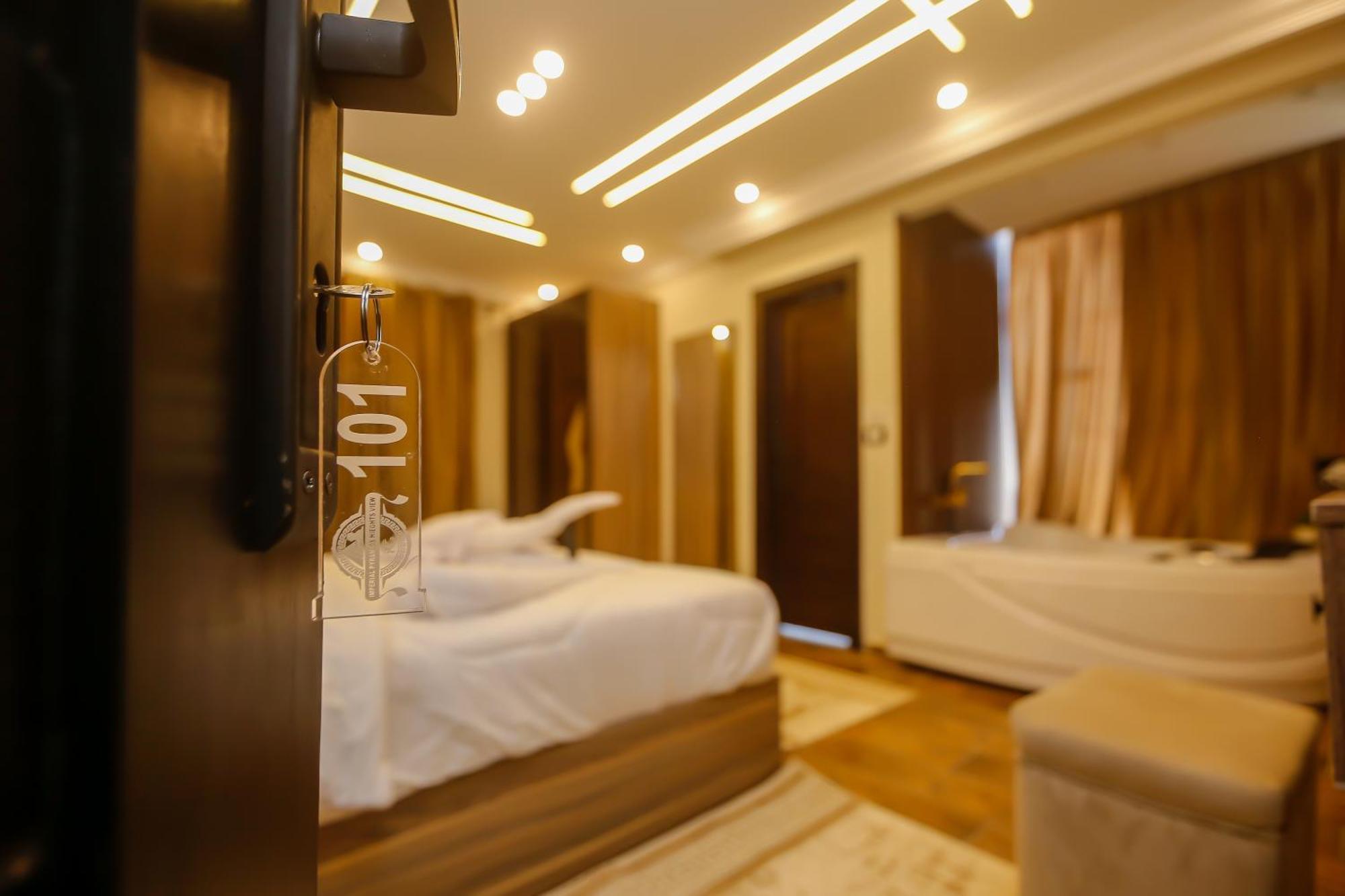 Bed and Breakfast Imperial Pyramids Heights View Nazlet el-Sîsi Exteriér fotografie